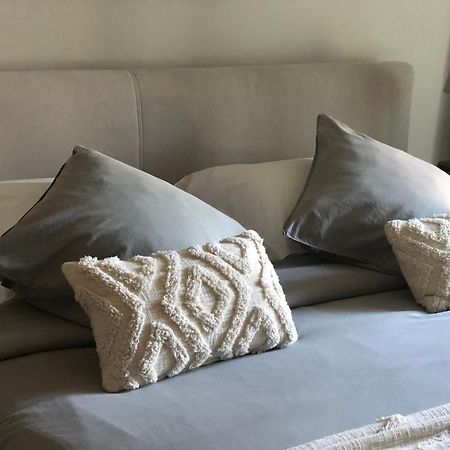 Nene Bed & Breakfast Dilbeek Bagian luar foto