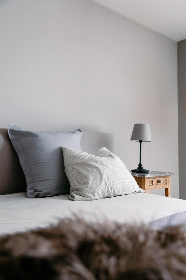 Nene Bed & Breakfast Dilbeek Bagian luar foto