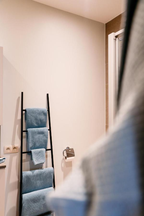 Nene Bed & Breakfast Dilbeek Bagian luar foto